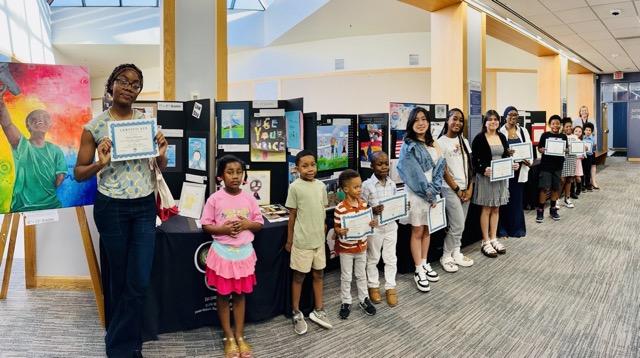 Circuit Court Awards Local Students at Law Day Art Award Ceremony